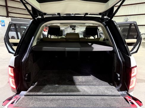 Used 2020 Land Rover Range Rover AWD/4WD image 19