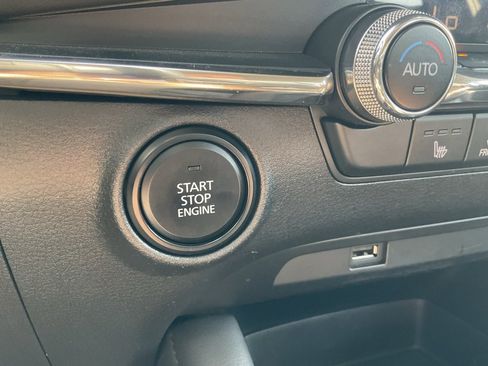 Used 2019 MAZDA MAZDA3 Sedan w/ Premium Package image 4