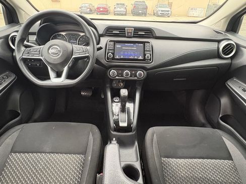 Used 2020 Nissan Versa S FWD image 23