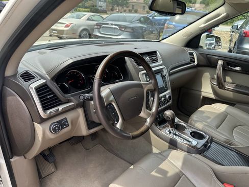 Used 2014 GMC Acadia Denali image 17