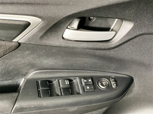 Used 2018 Honda Fit Sport image 19