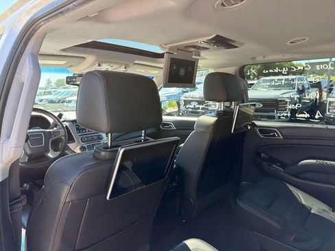Used 2018 GMC Yukon XL Denali w/ Denali Ultimate Package AWD/4WD image 10