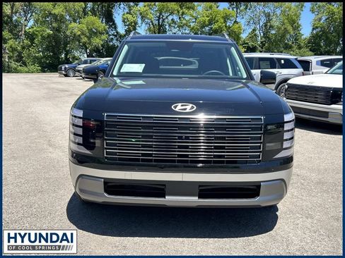 New 2026 Hyundai Palisade SEL Premium FWD image 2