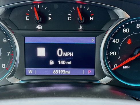 Used 2022 Chevrolet Traverse RS w/ LPO, Cargo Package FWD image 8