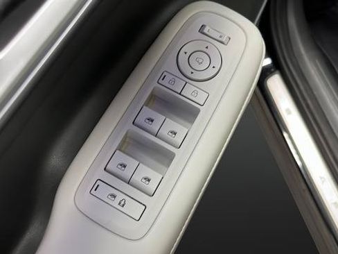 Used 2024 Hyundai Santa Fe Calligraphy AWD/4WD image 21