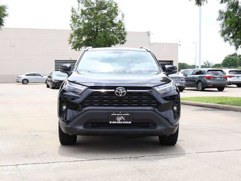 Used 2023 Toyota RAV4 XLE Premium FWD image 6