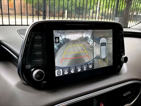 Used 2020 Hyundai Santa Fe Limited FWD image 26