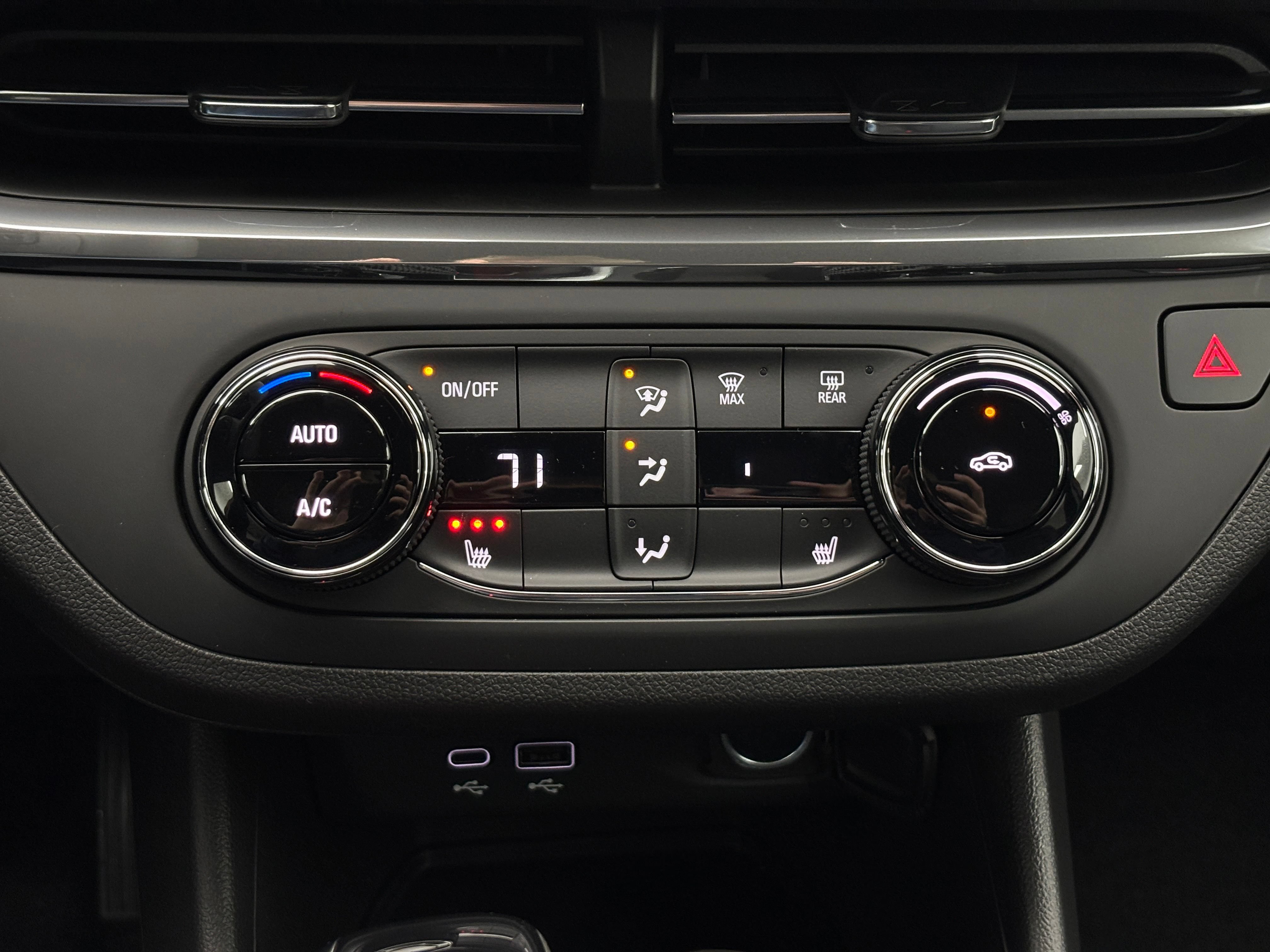 New 2026 Buick Envista Sport Touring w/ Convenience I Package FWD image 23