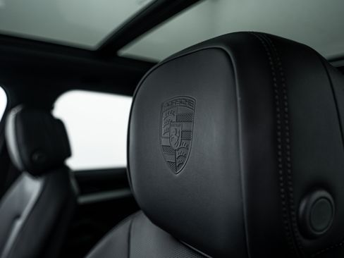 New 2026 Porsche Cayenne S AWD/4WD image 23
