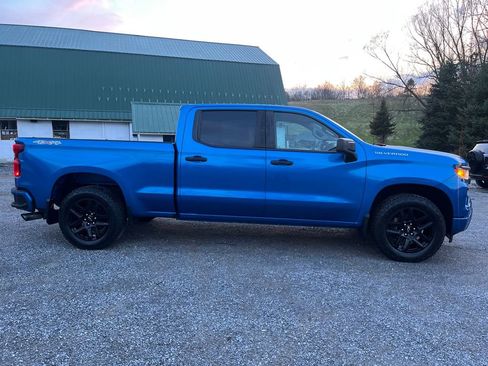 Used 2023 Chevrolet Silverado 1500 Custom image 4