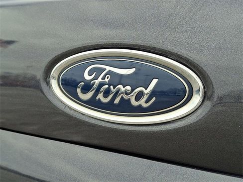 Certified 2019 Ford EcoSport SE w/ SE Convenience Package image 28