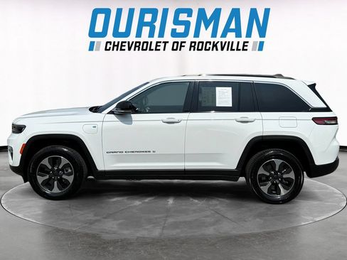 Used 2024 Jeep Grand Cherokee Limited 4xe AWD/4WD image 3