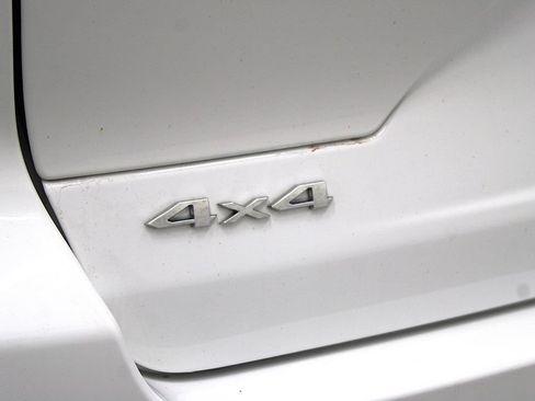 Used 2022 Jeep Grand Cherokee Limited w/ MOPAR Finishing Package AWD/4WD image 43