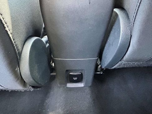 Used 2021 Ford EcoSport SE w/ SE Convenience Package FWD image 10
