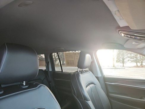 Used 2023 Jeep Grand Cherokee Limited w/ Luxury Tech Group II image 13