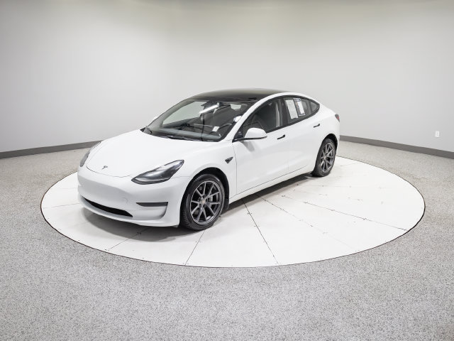 Used 2023 Tesla Model 3 Standard Range RWD image 30