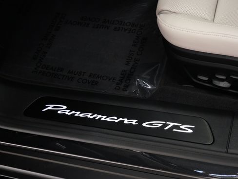 Used 2026 Porsche Panamera GTS AWD/4WD image 27