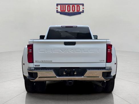 New 2026 Chevrolet Silverado 3500 LTZ AWD/4WD image 3