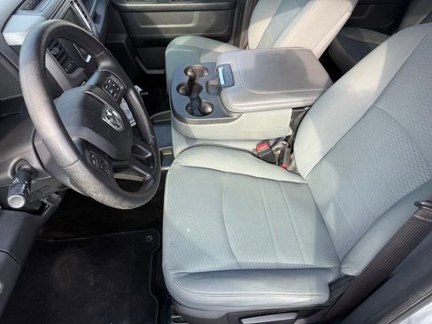 Used 2017 RAM 1500 Express AWD/4WD image 31