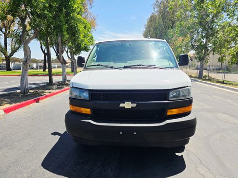 Used 2019 Chevrolet Express 2500 Extended w/ Driver Convenience Package RWD image 2