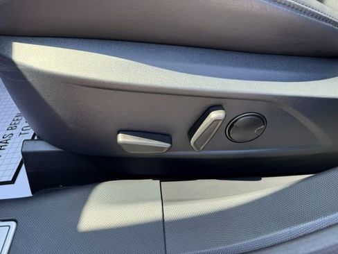 Used 2021 Ford Mustang Mach-E Premium image 22