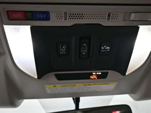 Used 2019 Subaru Forester Limited w/ Popular Package #3 image 23