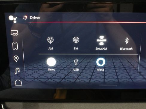 Used 2025 GMC Sierra 2500 AT4 image 25