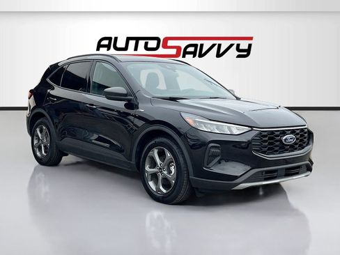 Used 2025 Ford Escape ST-Line FWD image 1