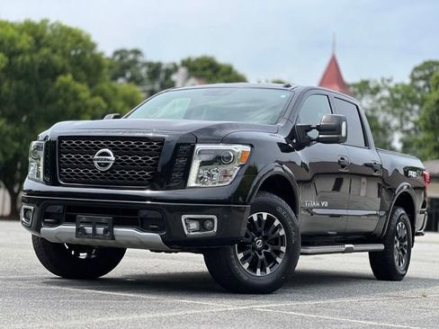 Used 2018 Nissan Titan PRO-4X AWD/4WD image 1
