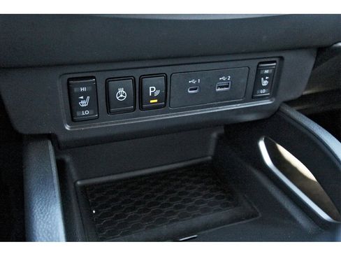 Certified 2024 Nissan Frontier SV w/ SV Convenience Package image 23