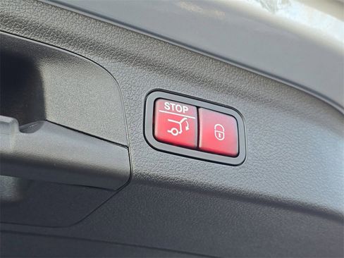 New 2025 Mercedes-Benz GLE 350 GLE 350 image 9