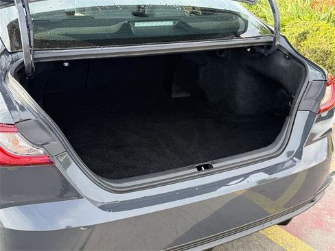 Certified 2025 Toyota Camry SE image 21