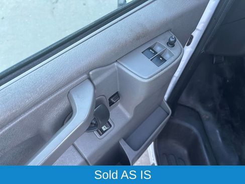 Used 2019 Chevrolet Express 2500 w/ Driver Convenience Package image 11