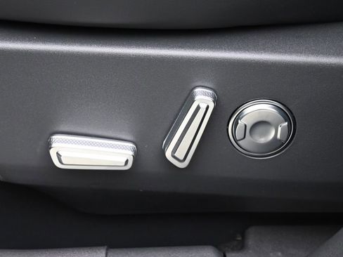 New 2026 Lincoln Nautilus Premier w/ Equipment Group 102A image 14