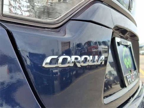 Used 2024 Toyota Corolla LE image 34