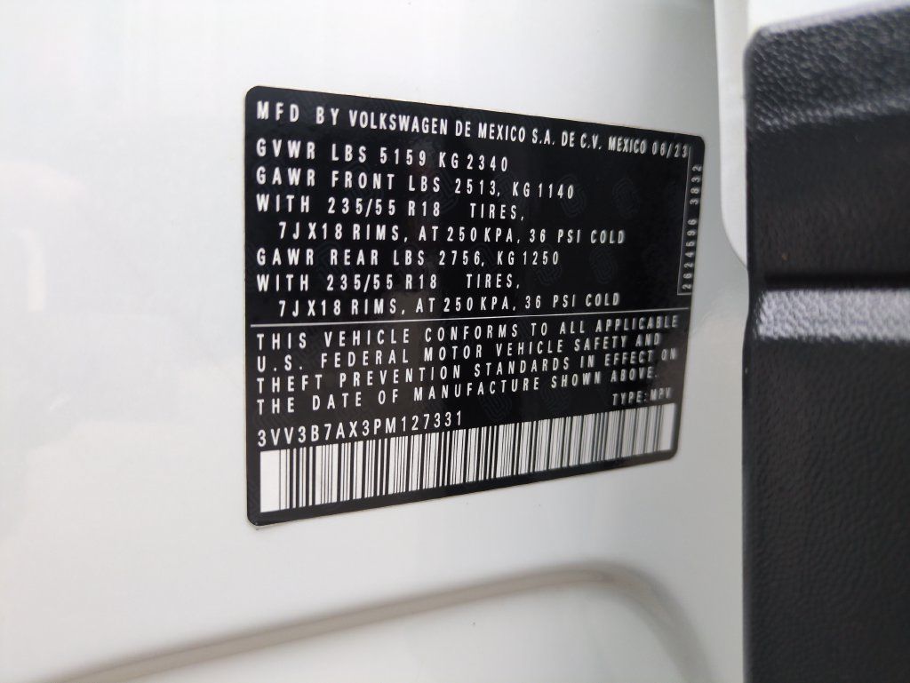 Used 2023 Volkswagen Tiguan SE FWD image 29
