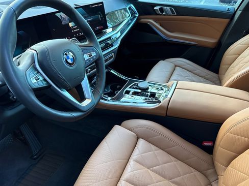 Certified 2024 BMW X5 xDrive50e w/ Premium Package image 11