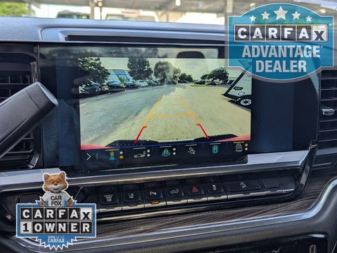 Used 2024 Chevrolet Silverado 2500 LT w/ Texas Edition AWD/4WD image 11