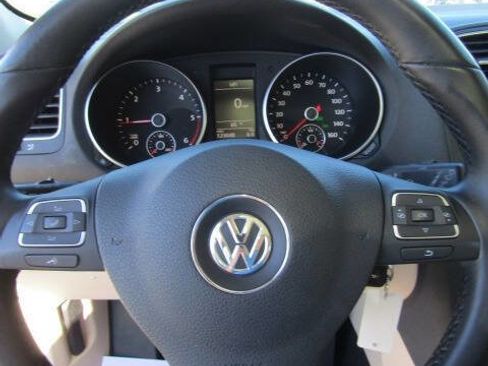 Used 2011 Volkswagen Jetta TDI image 9