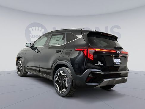 New 2026 Kia Seltos SX image 4