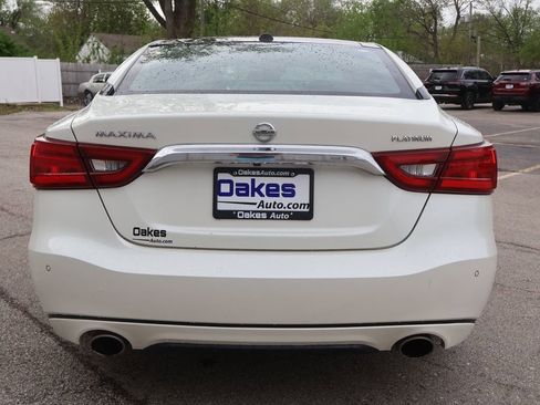 Used 2017 Nissan Maxima Platinum FWD image 6