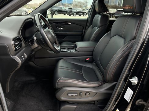 Used 2024 Honda Pilot TrailSport image 30