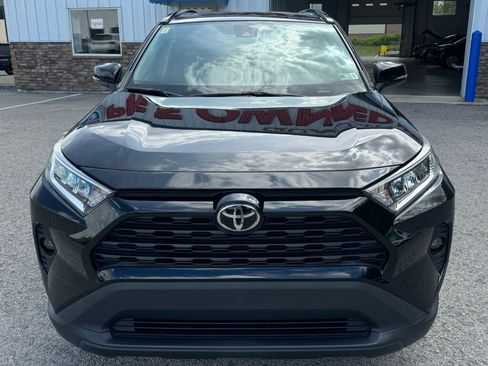 Used 2021 Toyota RAV4 XLE w/ Convenience Package AWD/4WD image 2