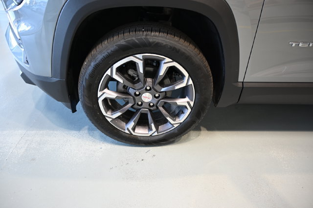 New 2027 GMC Terrain Elevation w/ Elevation Premium Package FWD image 28