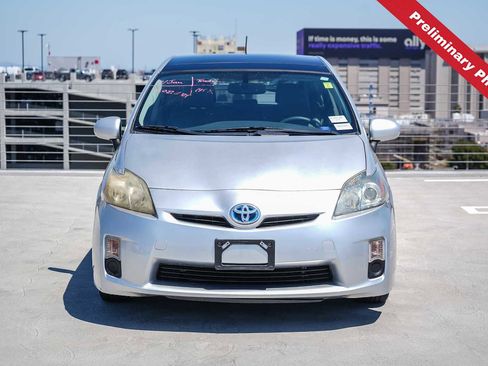 Used 2010 Toyota Prius Two FWD image 2