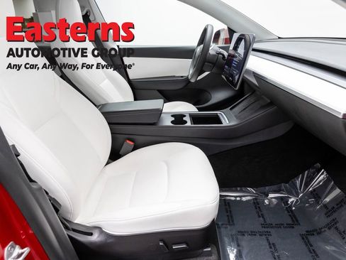 Used 2021 Tesla Model Y Performance image 21