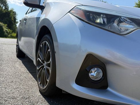 Used 2015 Toyota Corolla S FWD image 7