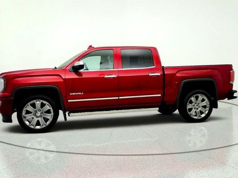 Used 2018 GMC Sierra 1500 Denali w/ Denali Ultimate Package AWD/4WD image 9