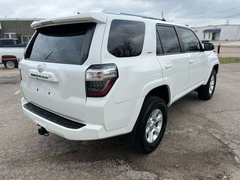 Used 2014 Toyota 4Runner SR5 Premium image 9