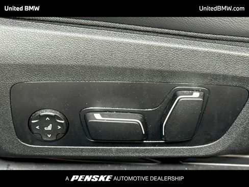Used 2025 BMW M240i Coupe w/ Premium Package RWD image 4